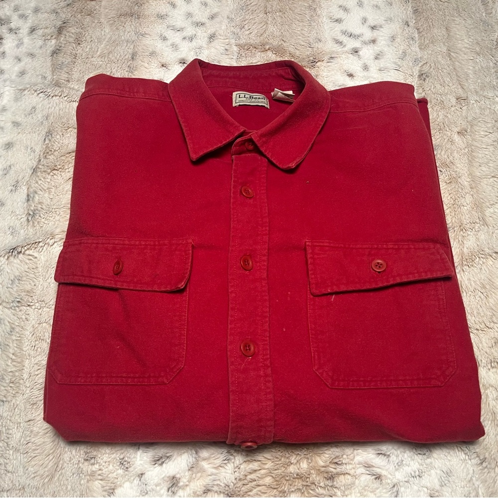 Vintage 90’s LL BEAN Casual Button Down Shirt